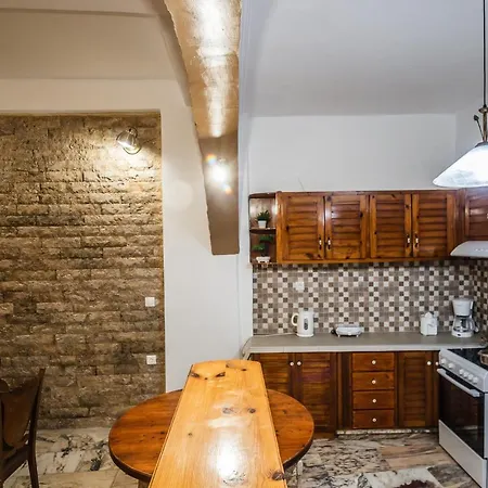 Casa Del Fantino Apartment *
