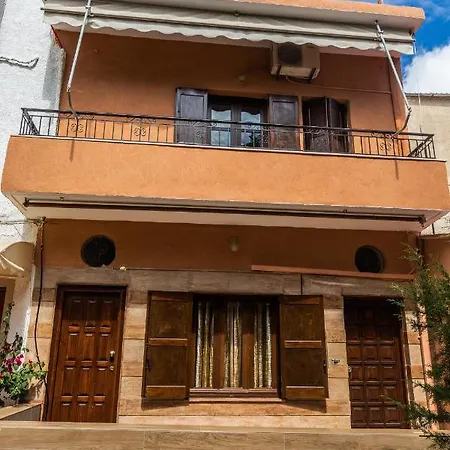 Casa Del Fantino *